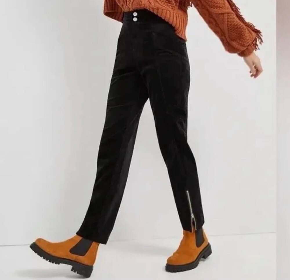 Anthropologie Pilcro 26 Zipper Ankle Cargo Black Corduroy Pants Buckle Back EUC